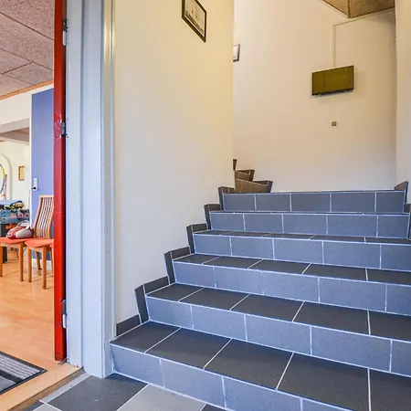 1 Bedroom Cozy In *