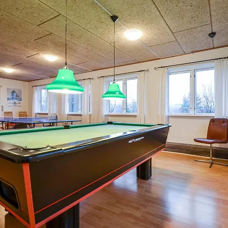 Apartment 1 Bedroom Cozy In