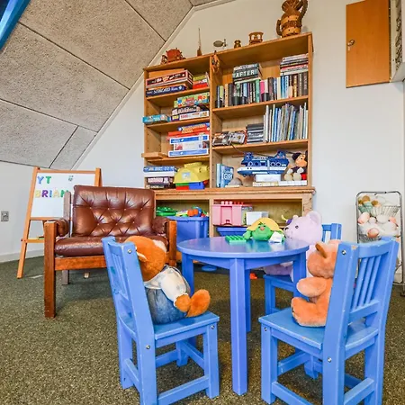 One-bedroom In Apartment *